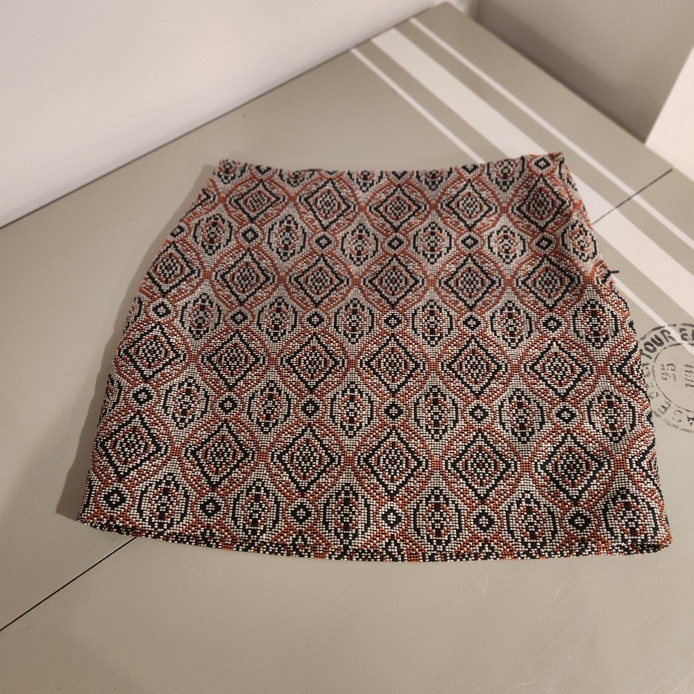 Geometric Patterned Skirt - Picture 6 of 6